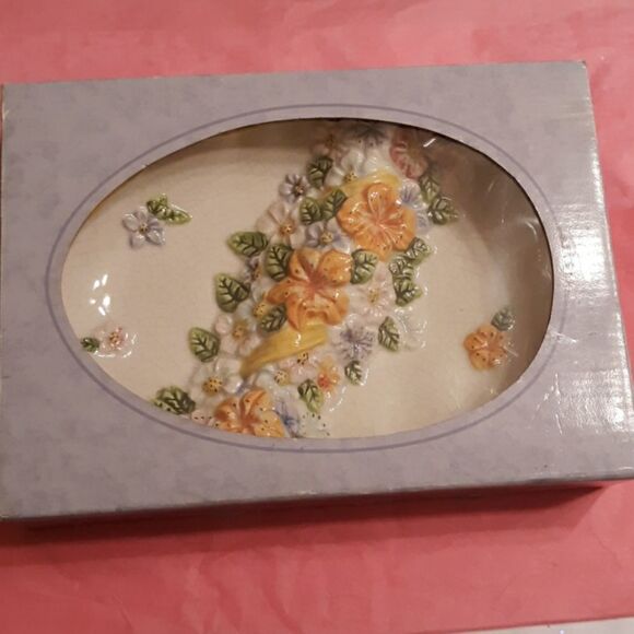 Cracker Barrel Dived Dish - Picture 1 of 6